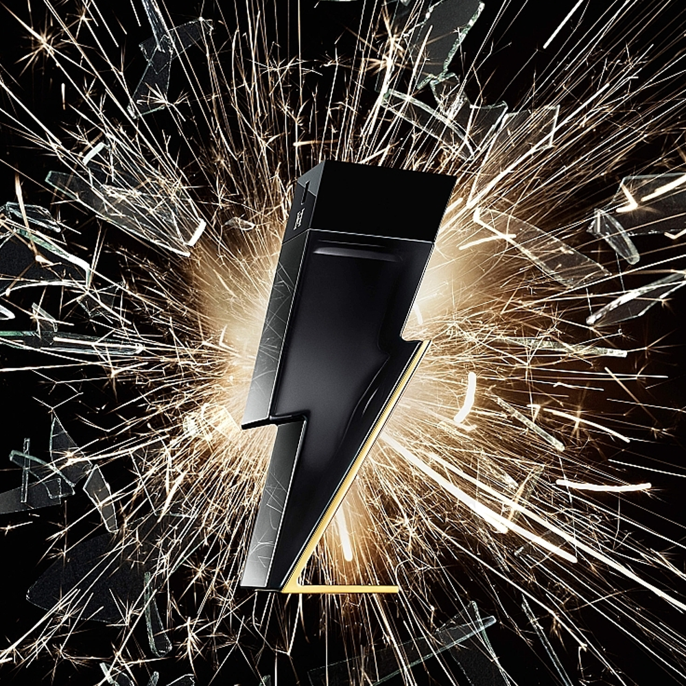 carolina-herrera-bad-boy-eau-de-toilette-50ml-301165-3.png