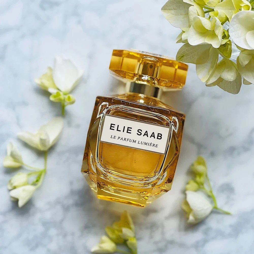elie-saab-le-parfum-lumiere-eau-de-parfum-90ml-femei-7640233340721-4.png