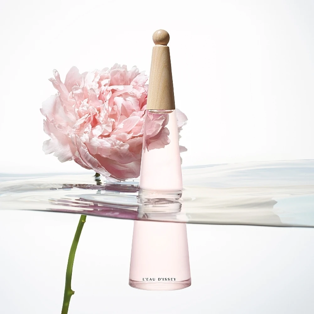issey-miyake-leau-dissey-pivoine-edt-intense-100ml-301552-4-1ad.png